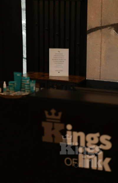 STRONAWWW-studioKingsofInk (3)